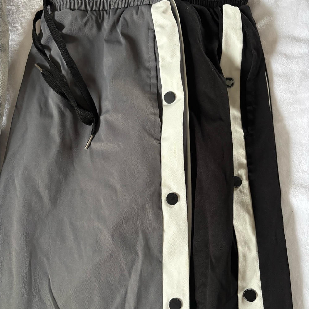 Men's Black & white Track Pants